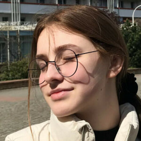 Alice in wonderland18 best model pictures