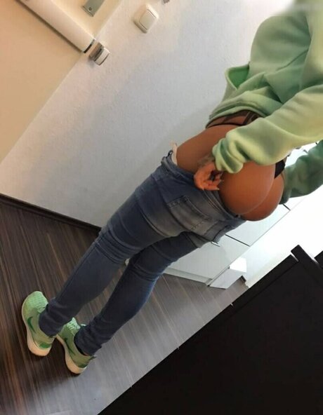 Schwesta Ewa model free image