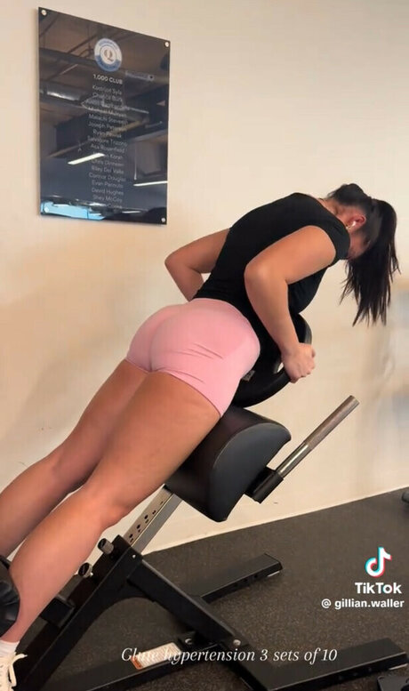 Gillian Waller hot pornstar gallery