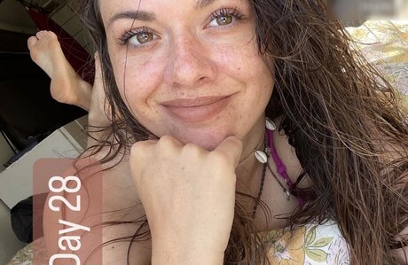 Yvonne Pferrer star hd images