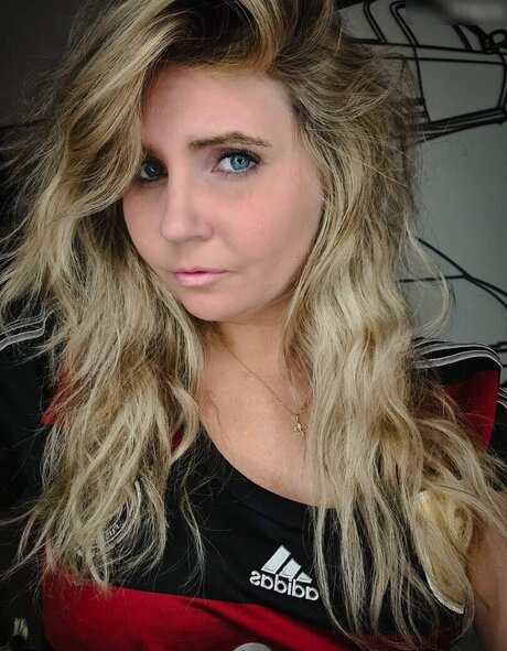 gloryhole wife onlyfans top images