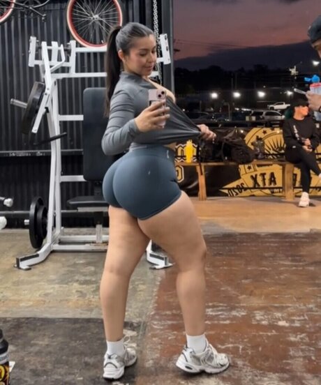 britt mia star top pics