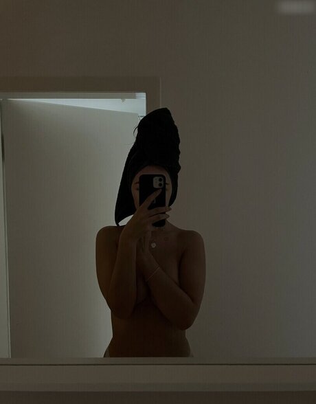 Lina Edel naked actress photos