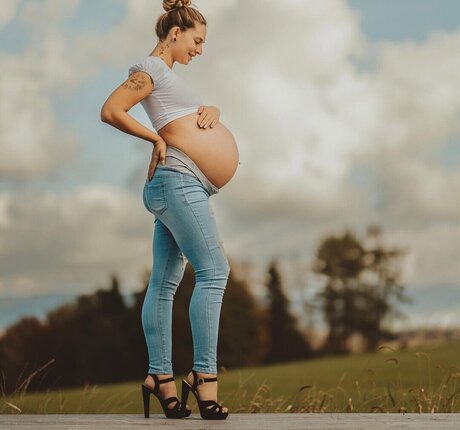 hi iam sara Profile Pic