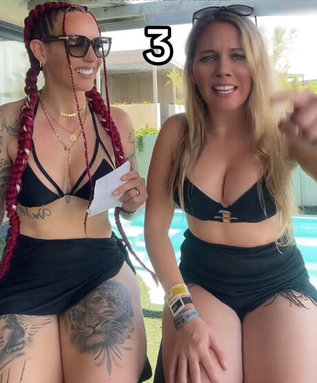 amateur blonde onlyfans hot img