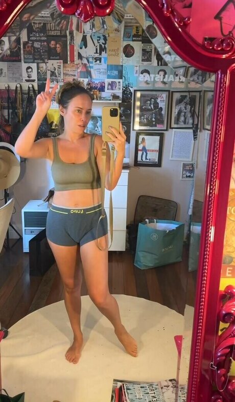 popular trans onlyfans sexy nude image