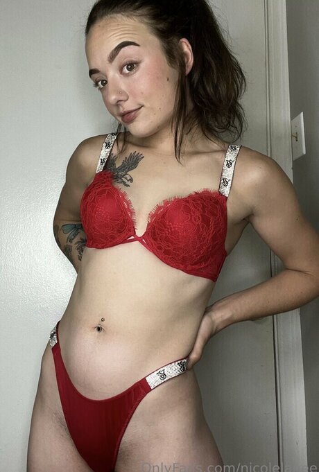 nicolelanee naked model pics