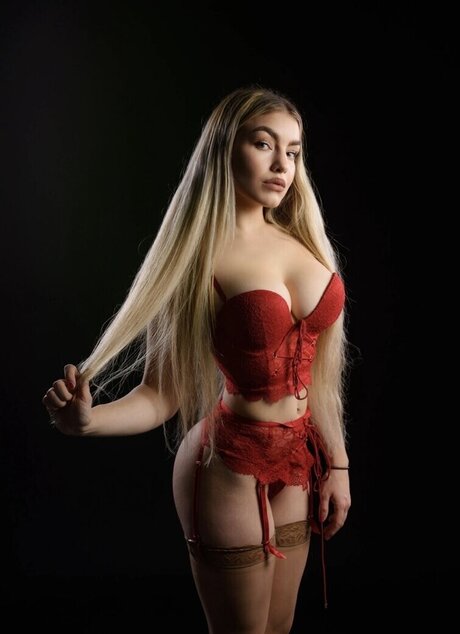 Nadine Kierspel star pornographic img