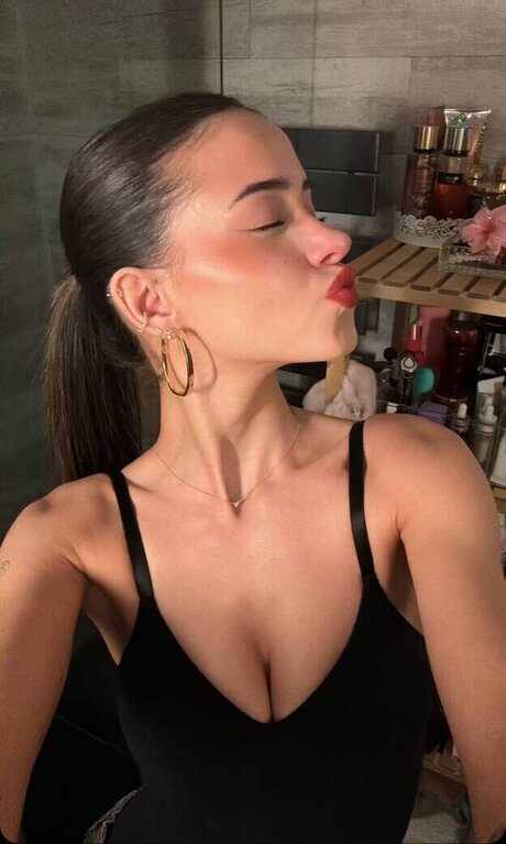 tight pussy onlyfans sexy naked images