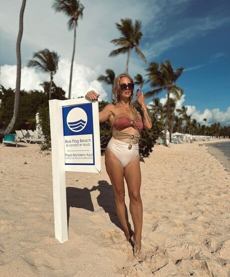 blonde tits onlyfans sexy xxx archive