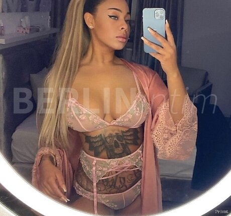 cute ladyboy onlyfans erotic pictures