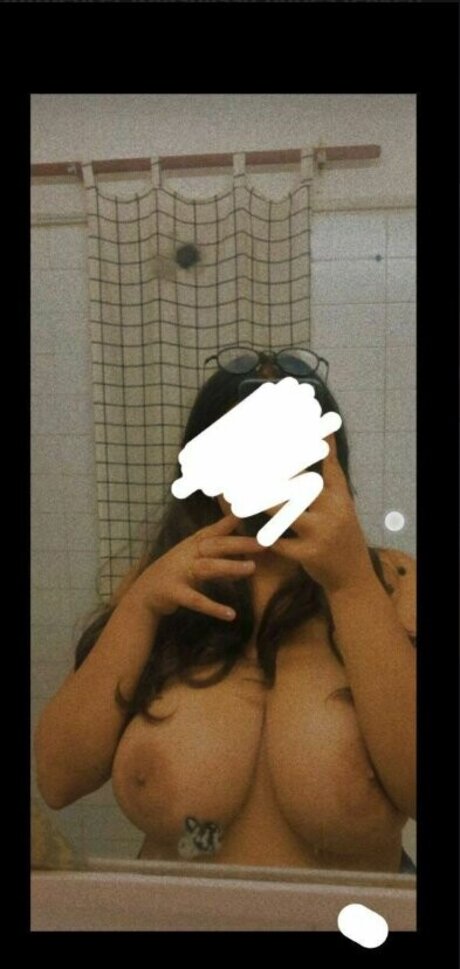 Tanu Cherry naked actress gallery