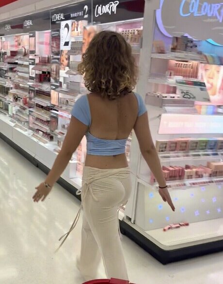 Gina Lynn xxx actress image