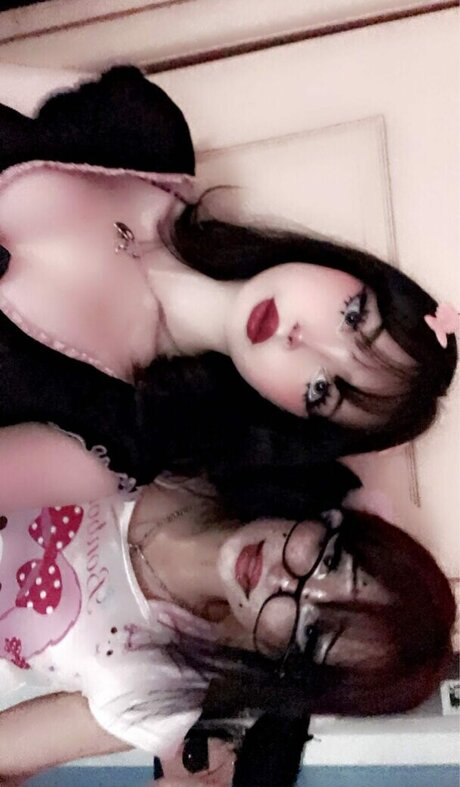 Sashad0ll model beautiful archive