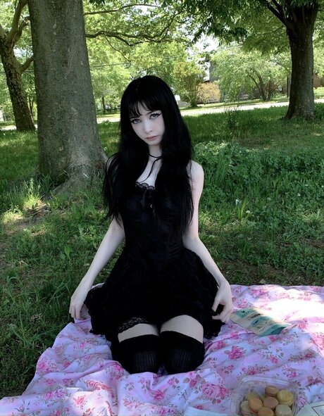 Sashad0ll porn actress img