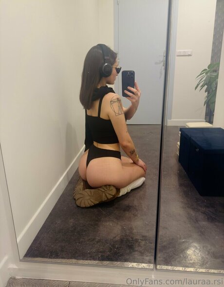 Lauraa rsi best actress pic