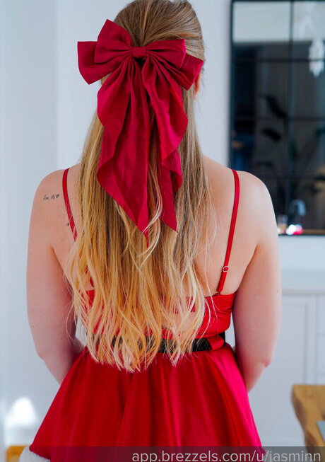 pov threesome onlyfans pretty archive