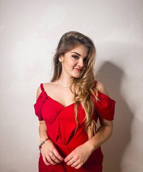 Mondwika pornstar beautiful images