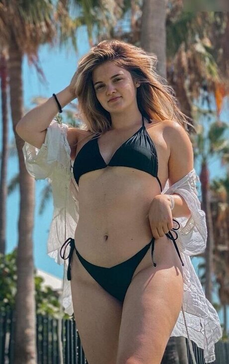 bbw lesbian onlyfans free naked picture