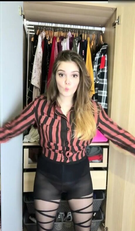 feet slave onlyfans hot sex images