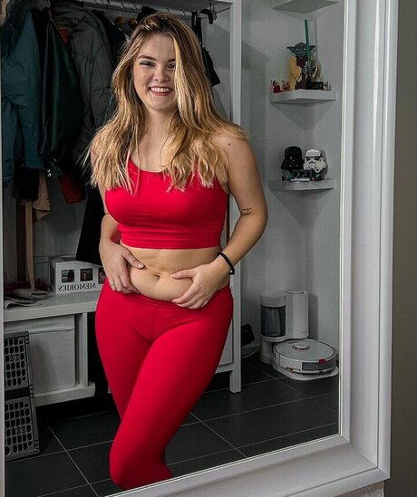 Mondwika hot pornstar photo