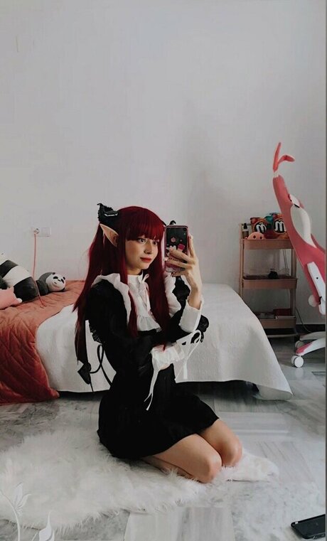 Offcbzs model pornographic image