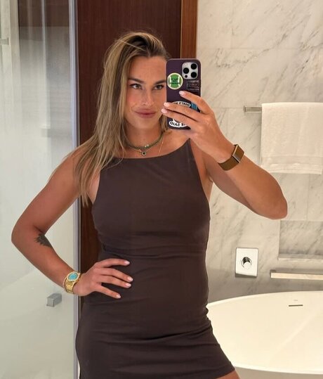 Aryna Sabalenka pornstar top images