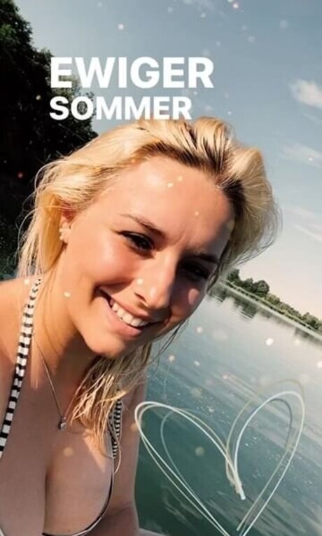 Alinas Landleben model nice photo