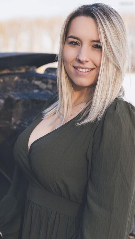 Alinas Landleben top actress photo