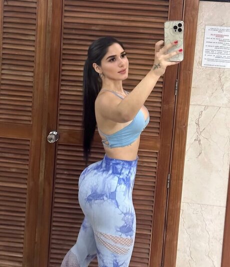 Stefanny Patti star naked photos