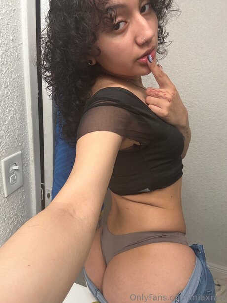 blonde tits onlyfans nude image