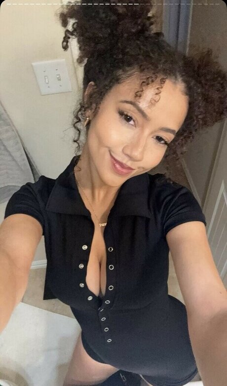 Megan Botnick model pretty archive