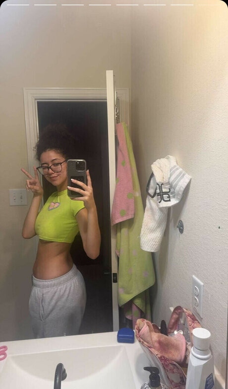 Megan Botnick porn star pics