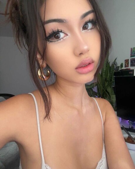 xeiyza high quality model galleries