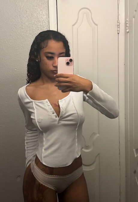 blonde trans onlyfans adult pic