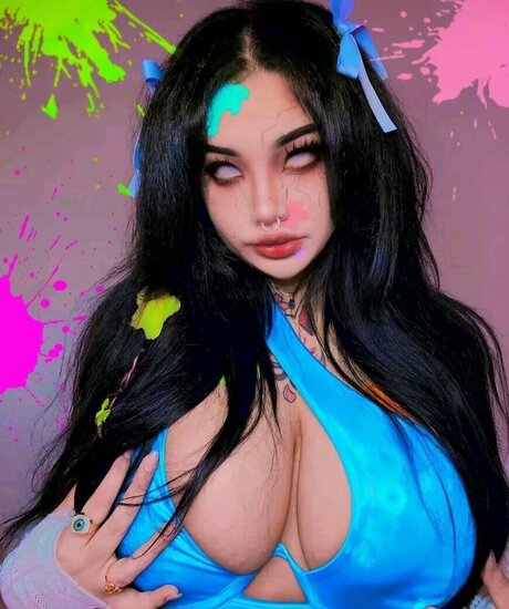 Sobaroll adult model photo