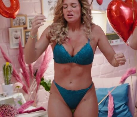 Sophie Imelmann pretty actress img