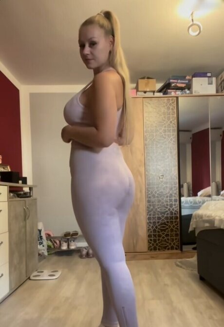 Wollnys pornstar beautiful image