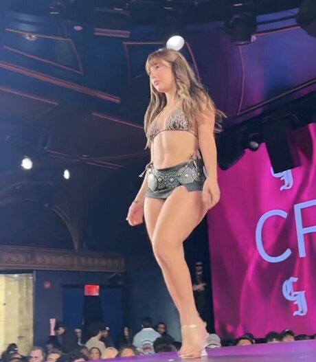 Amariah Morales pornstar erotic galleries