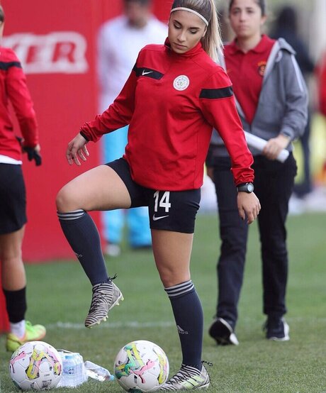 tiny ass onlyfans beautiful naked pics