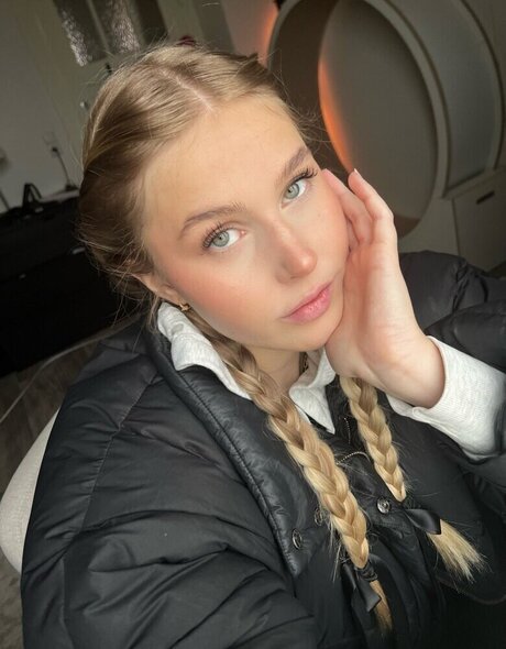 Cirizzle model high quality galleries