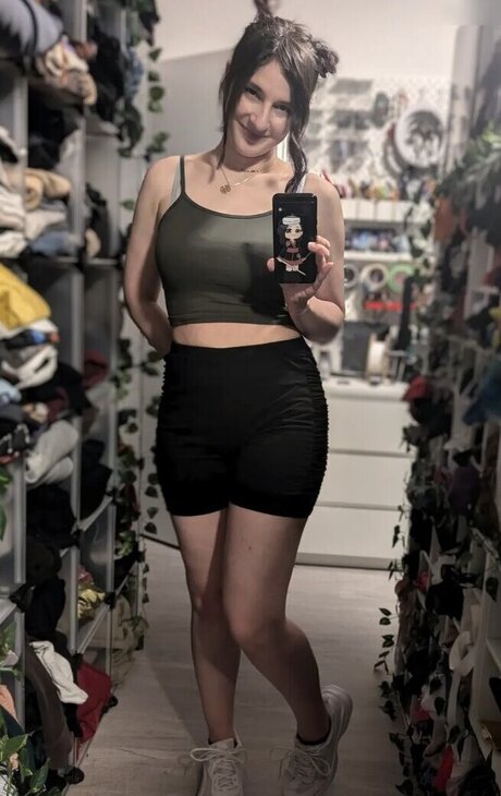 Haselnuuuss star adult pictures