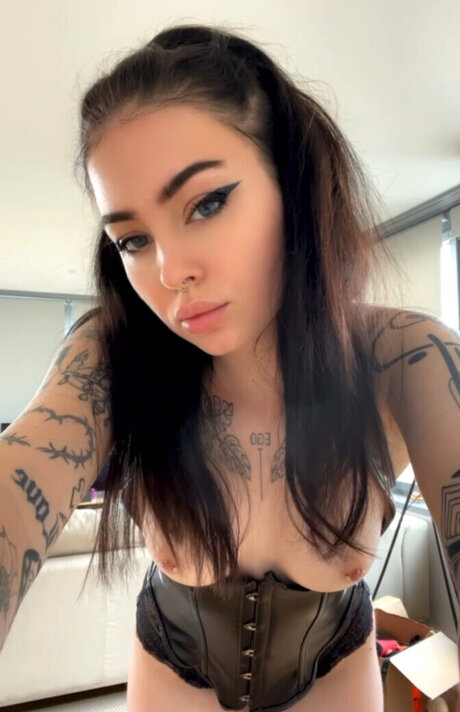 naked hugs aka Sam star sex galleries