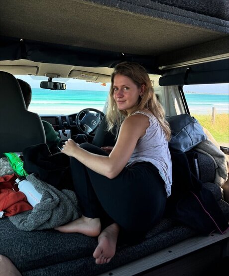 curvy shemale onlyfans art porn gallery