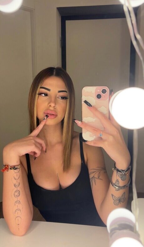 Luna Bufo adult model images