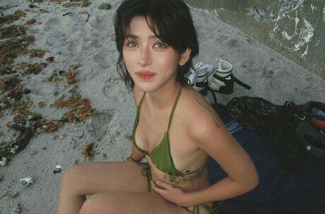 Ninonekw hot pornstar archive