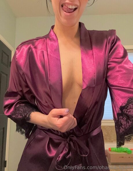 Annie Kundis star top photos