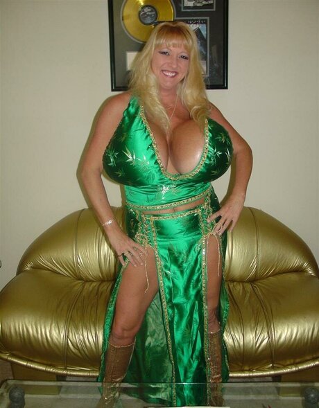 sex doll onlyfans free naked image