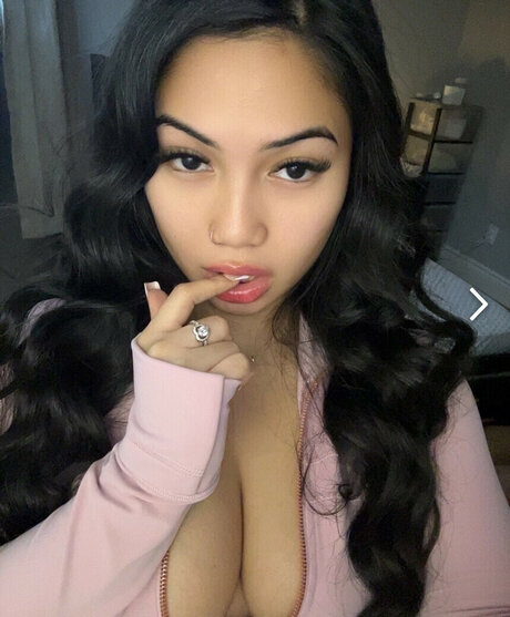 Prettymfliaa porn star images