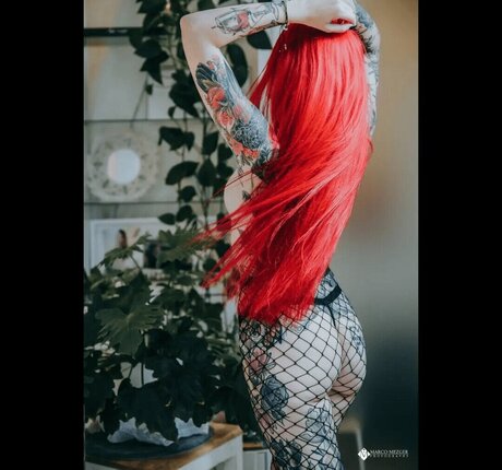 katjachaos model pic